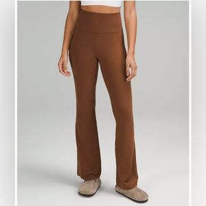 Lululemon NWT Groove Pant SHR Flare Nulu